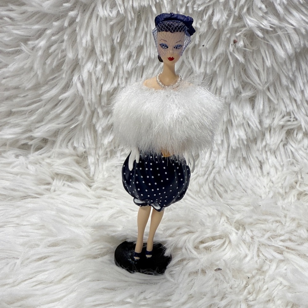 1999 Gay Parisienne  (1959) Barbie Christmas Ornament